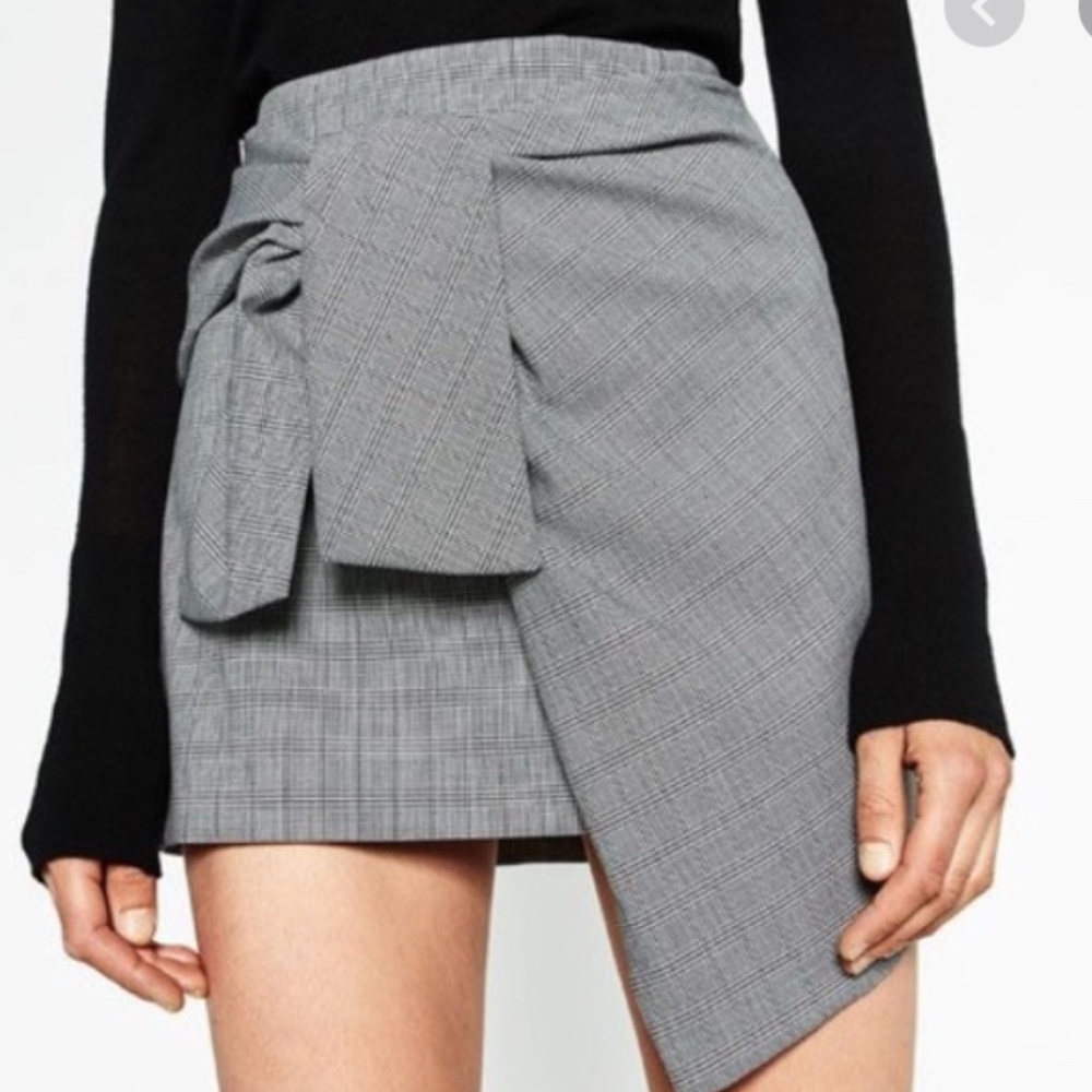 Zara Houndstooth Mini with Bow at Front